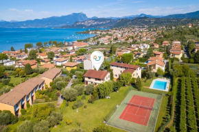Bardolino Garden Pool & Tennis on the lake - Happy Rentals